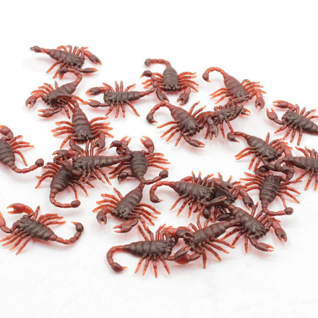 12/48pcs Halloween Simulation Bug Cockroach Spider Centipede Scorpion Plastics Prank Bug Funny Halloween DIY Decoration TMZ